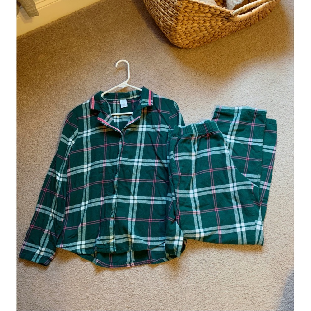 Liz Claiborne Sleepwear PJ Set